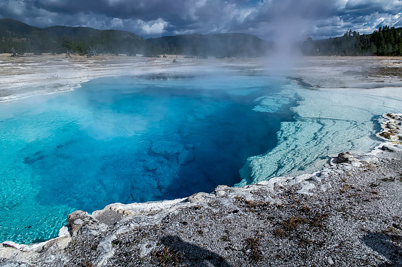 Sapphire Pool - Biscuit Basin - Yellowstone - 2018