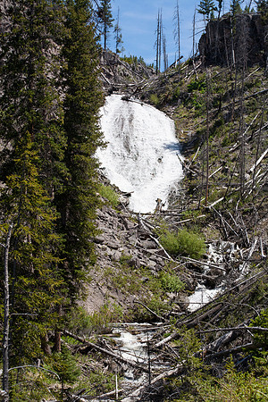 Wraith Falls - Yellowstone National Park