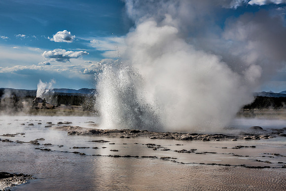 Great Fountain, front, and White Dome Geysers doing the dance - Firehole Drive, Yellowstone