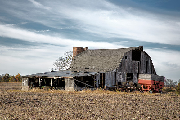 Old barn in Illinois