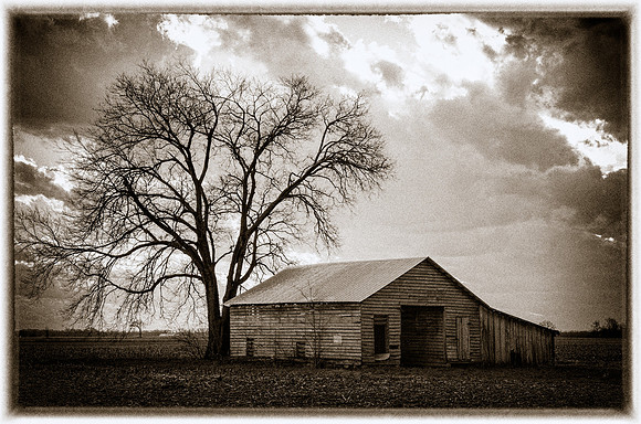 Old barn in Madison County, OH