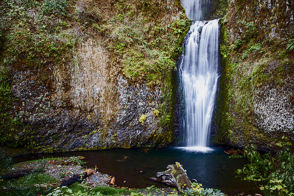 Multnomah Lower Falls - Historic Columbia River Scenic Highway, Oregon