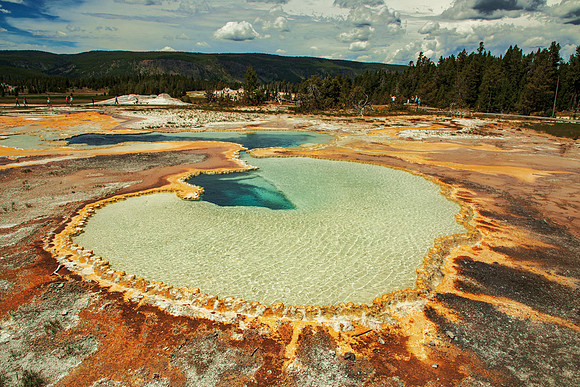 Doublet Pool - Upper Geyser Basin YNP