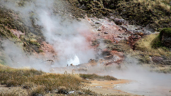 Blood Geyser - Artist Paintpots - 2015